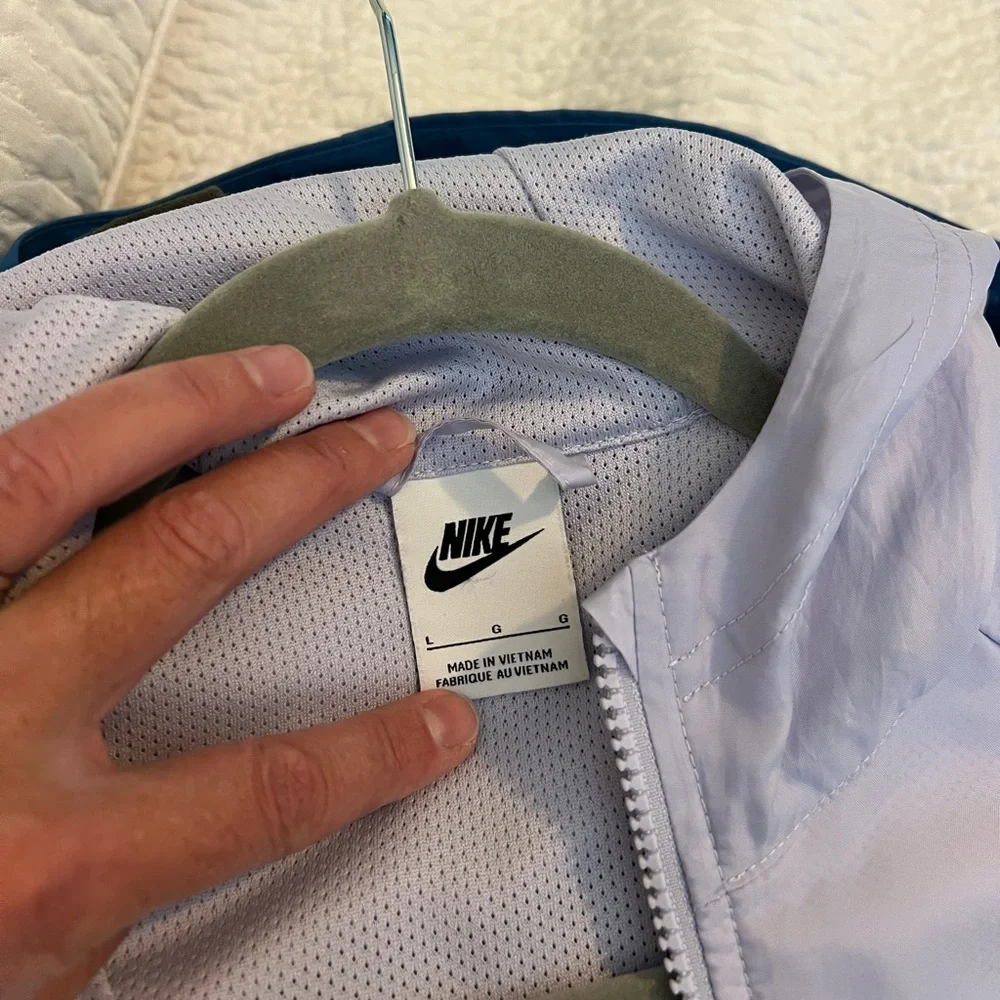 Nike, Kids Dri-fit Jacket, Windbreaker, Water Resistant, Size L - Picture 7 of 7